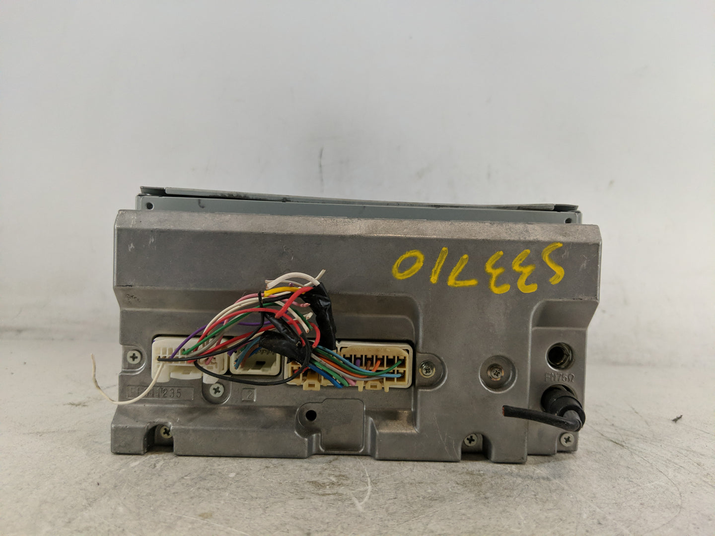 2006-2009 Toyota Prius Radio AM FM Cd Player Receiver Replacement P/N:86120-47200 Fits Fits 2006 2007 2008 2009 OEM Used Aut