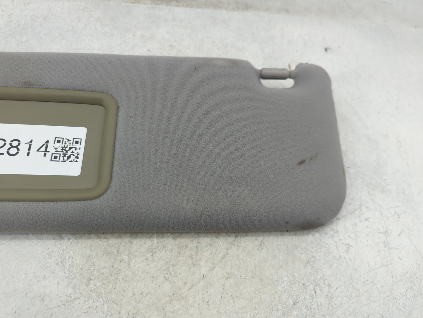 2006-2009 Toyota Prius Sun Visor Shade Replacement Driver Left Mirror Fits Fits 2006 2007 2008 2009 OEM Used Auto Parts - Oe