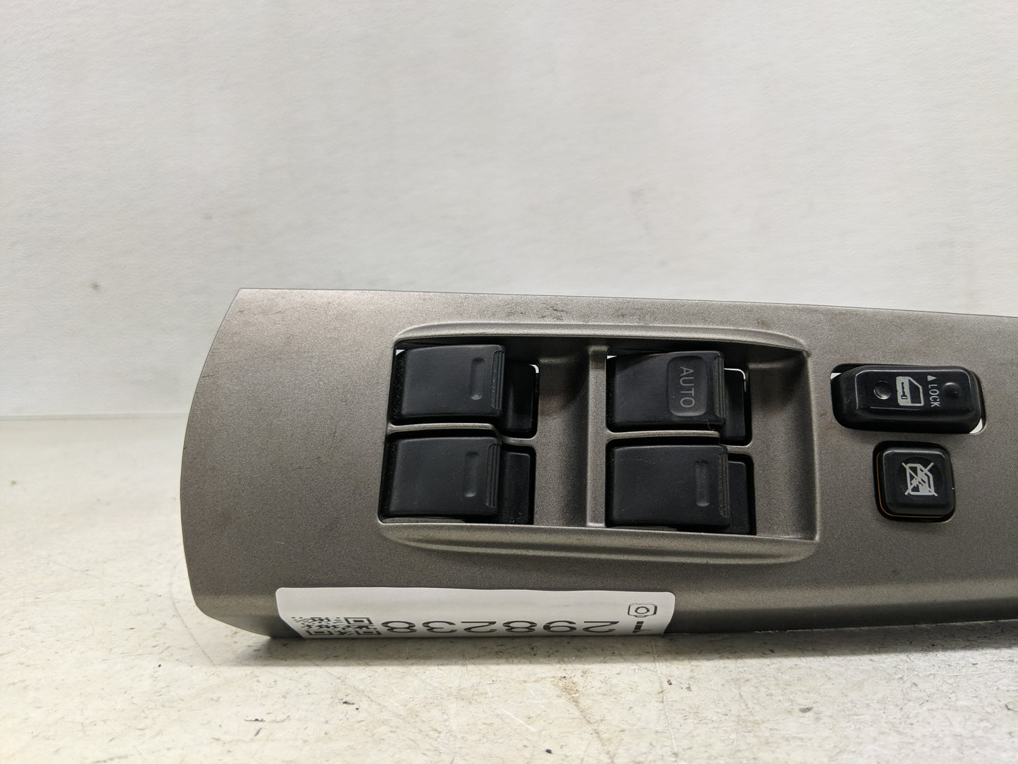 2004-2009 Toyota Prius Master Power Window Switch Replacement Driver Side Left P/N:84820-47050 Fits OEM Used Auto Parts - Oe