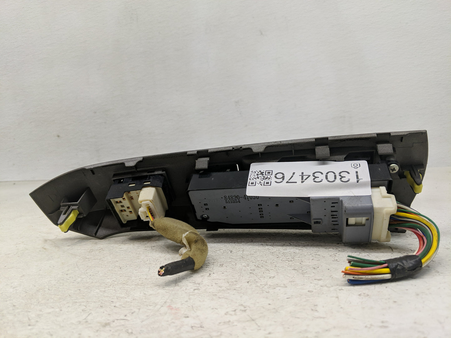 2004-2009 Toyota Prius Master Power Window Switch Replacement Driver Side Left P/N:84820-47050 Fits OEM Used Auto Parts - Oe