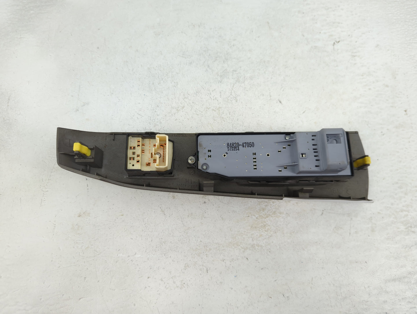 2004-2009 Toyota Prius Master Power Window Switch Replacement Driver Side Left P/N:84820-47050 Fits OEM Used Auto Parts - Oe