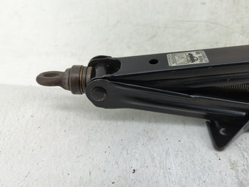 2009 Toyota Prius Spare Scissor Car Jack