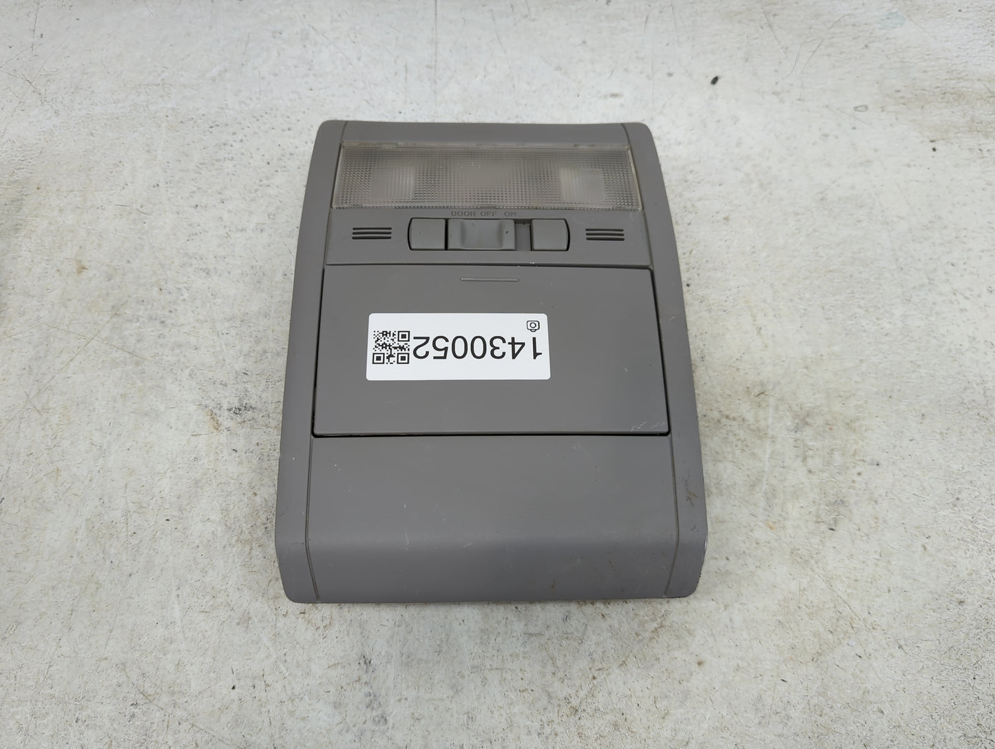 2009 Toyota Prius Overhead Roof Console - Oemusedautoparts1.com