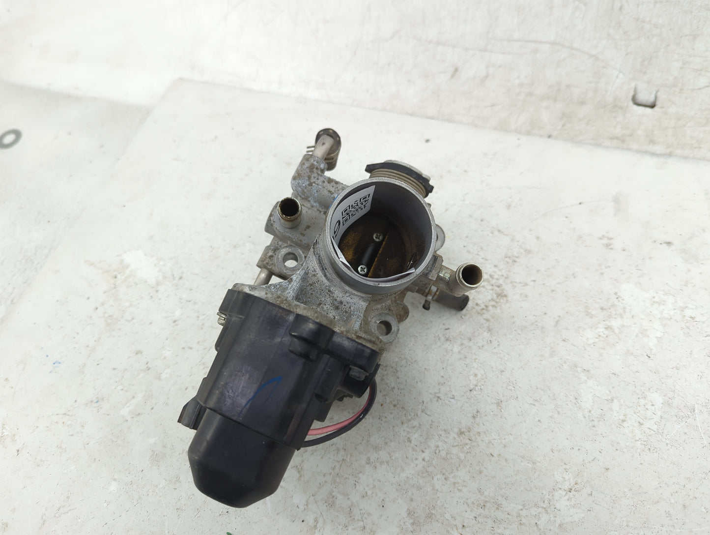 2001-2009 Toyota Prius Throttle Body Fits Fits 2001 2002 2003 2004 2005 2006 2007 2008 2009 OEM Used Auto Parts - Oemusedaut