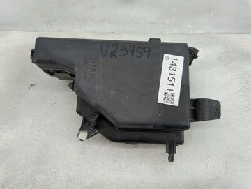2004-2009 Toyota Prius Fusebox Fuse Box Panel Relay Module Fits Fits 2004 2005 2006 2007 2008 2009 OEM Used Auto Parts - Oem
