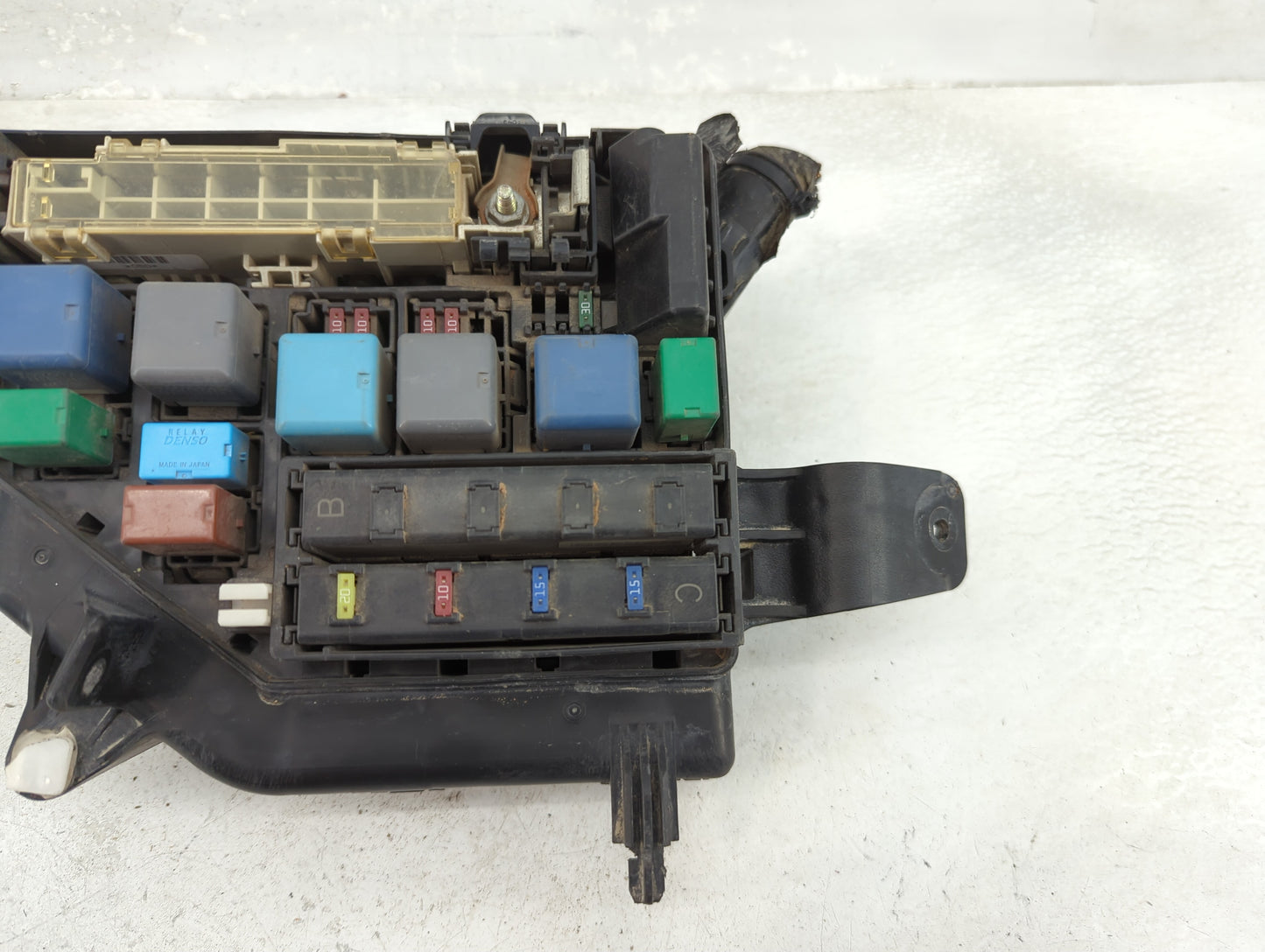 2004-2009 Toyota Prius Fusebox Fuse Box Panel Relay Module Fits Fits 2004 2005 2006 2007 2008 2009 OEM Used Auto Parts - Oem