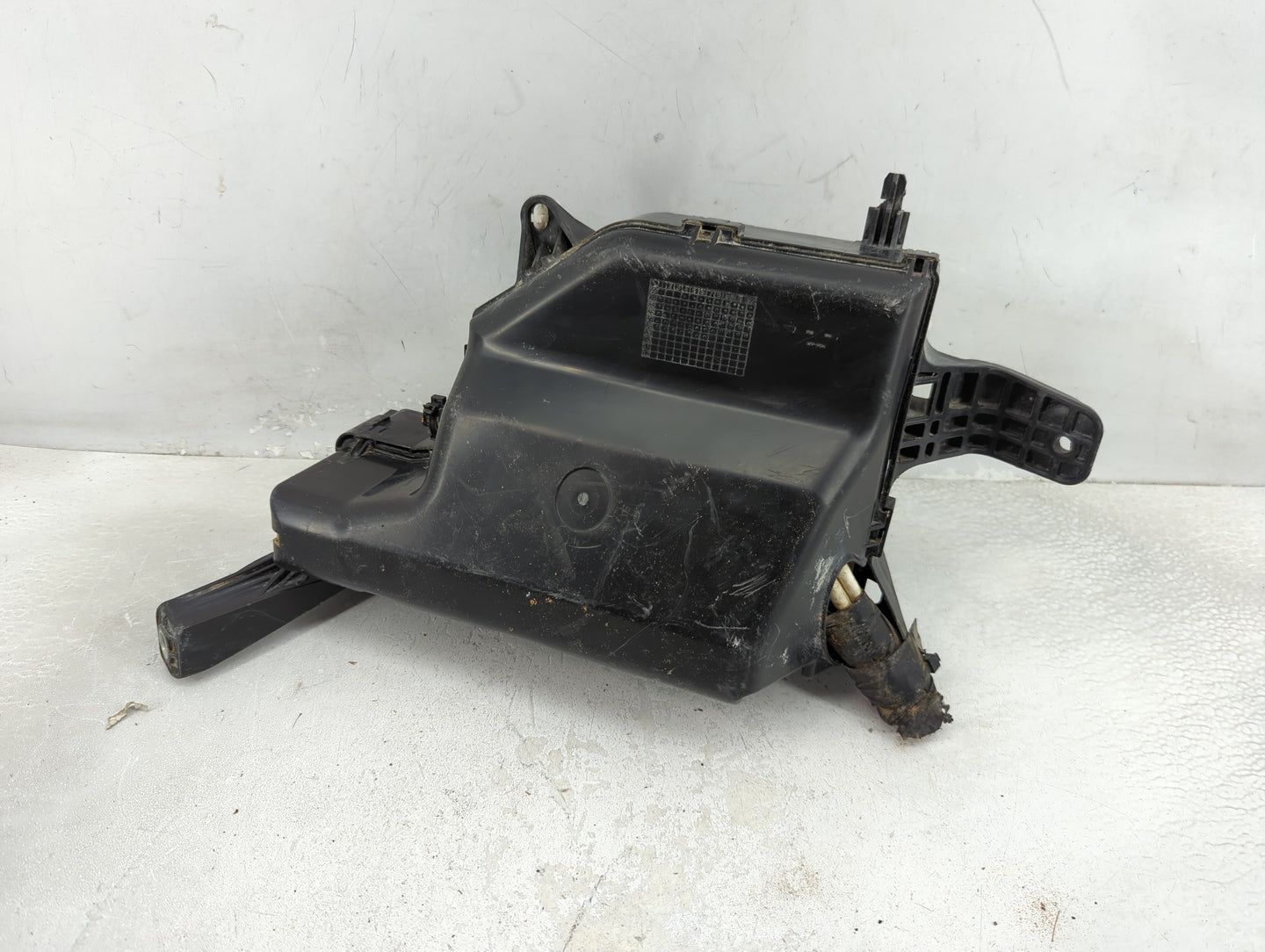 2004-2009 Toyota Prius Fusebox Fuse Box Panel Relay Module Fits Fits 2004 2005 2006 2007 2008 2009 OEM Used Auto Parts - Oem