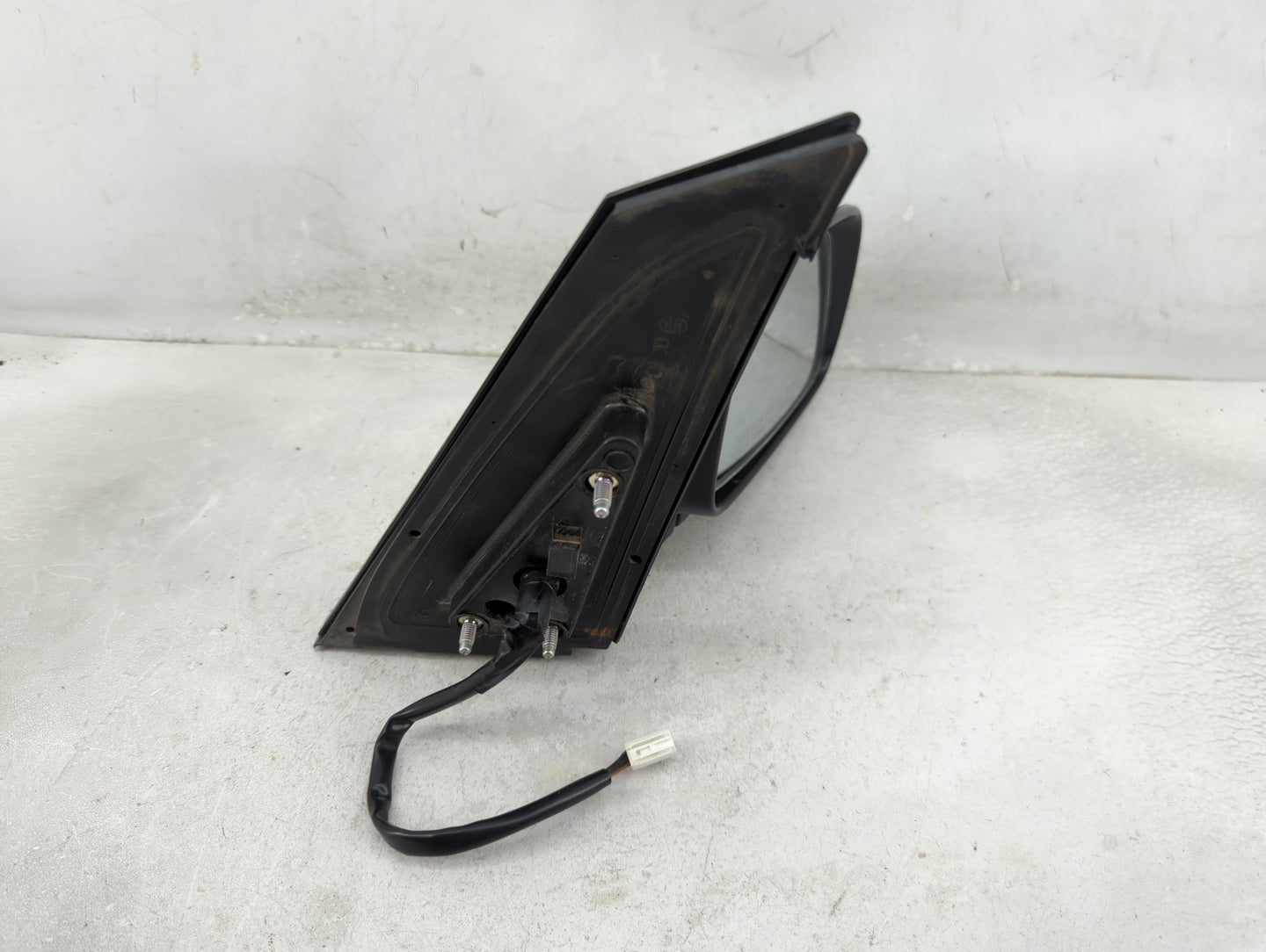 2008-2009 Toyota Prius Passenger Side View Mirror - Right Door Mirror OEM Used - Oemusedautoparts1.com