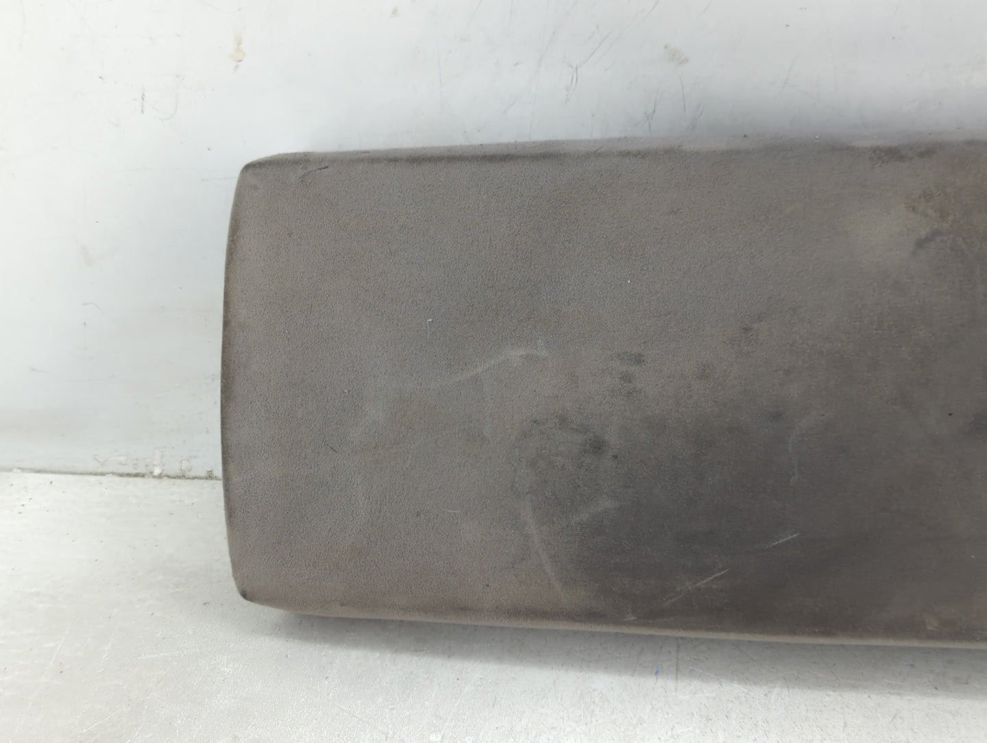 2009 Toyota Prius Center Console Armrest Cover Lid Fits OEM Used Auto Parts - Oemusedautoparts1.com