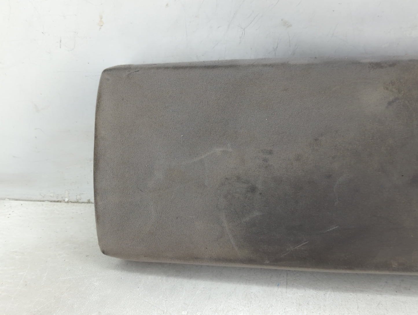 2009 Toyota Prius Center Console Armrest Cover Lid Fits OEM Used Auto Parts - Oemusedautoparts1.com