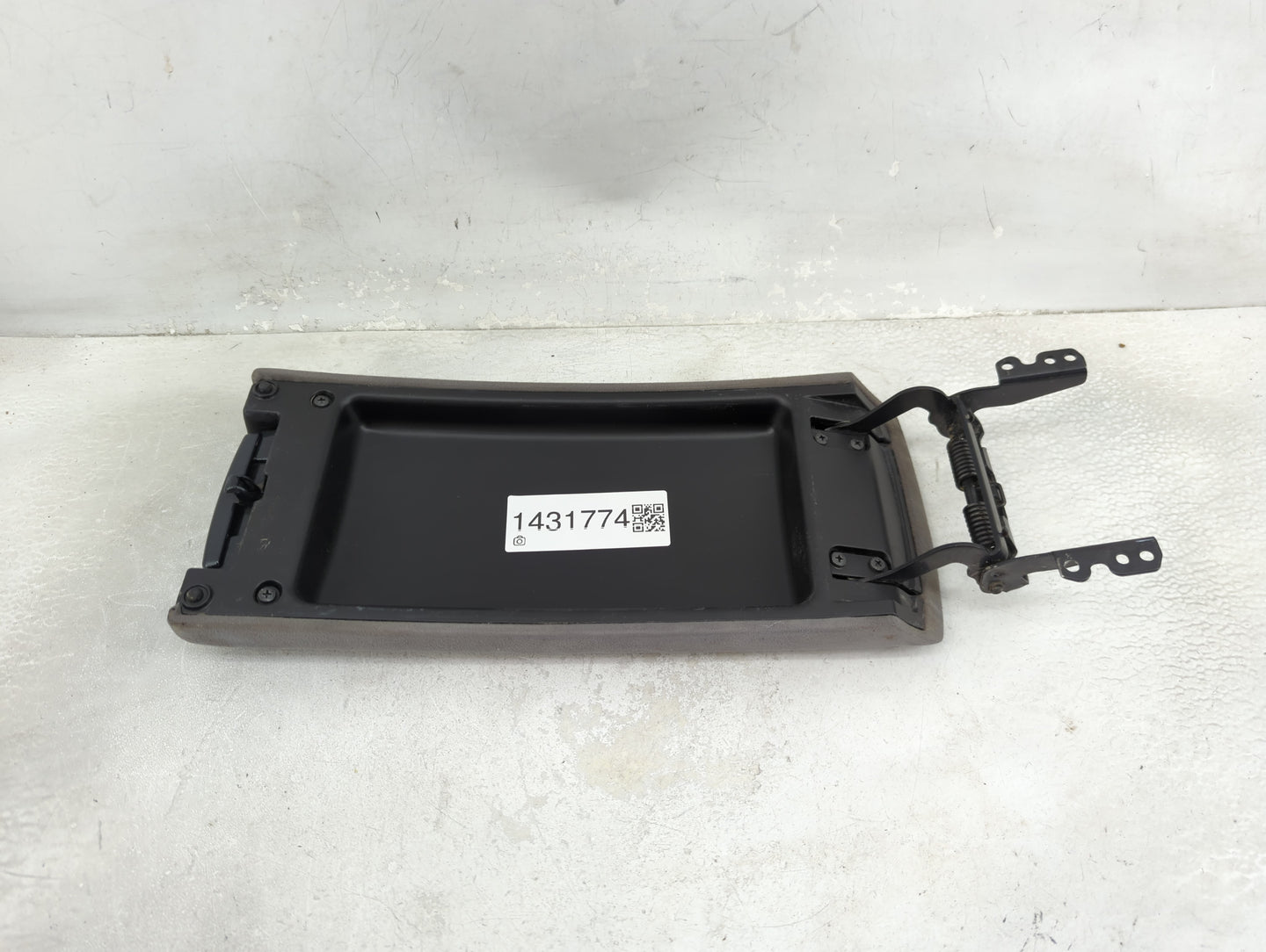 2009 Toyota Prius Center Console Armrest Cover Lid Fits OEM Used Auto Parts - Oemusedautoparts1.com