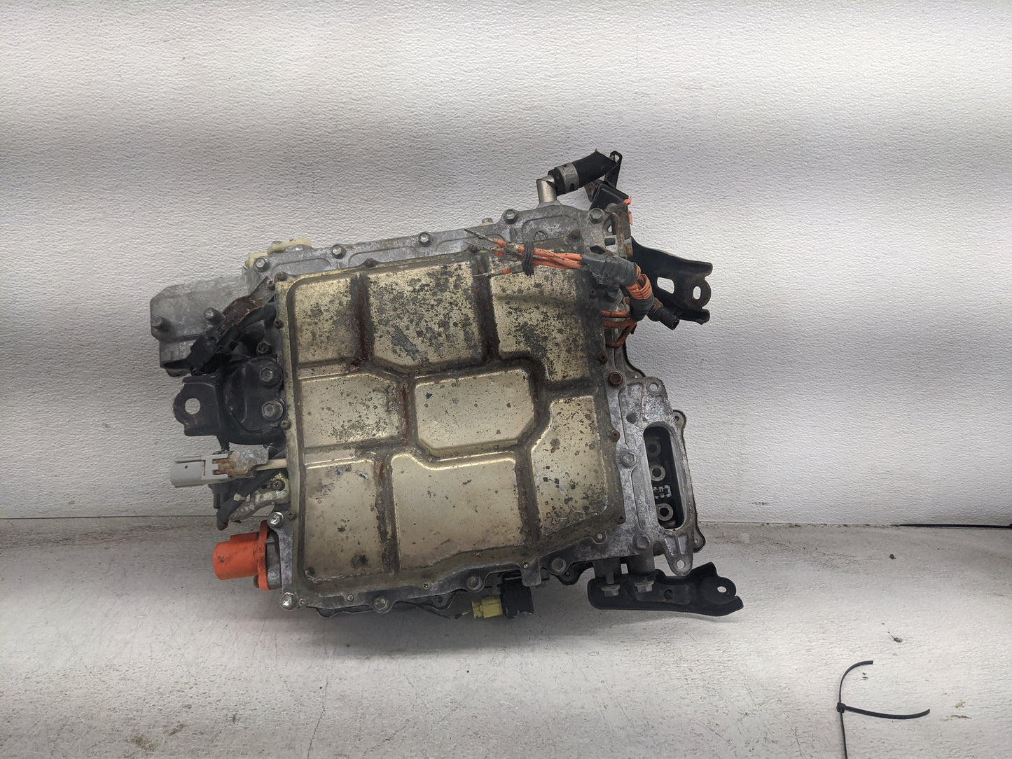 2007-2009 Toyota Prius Hybrid DC Synergy Drive Power Inverter P/N:ML25Y154 G9200-47100 Fits Fits 2007 2008 2009 OEM Used Aut