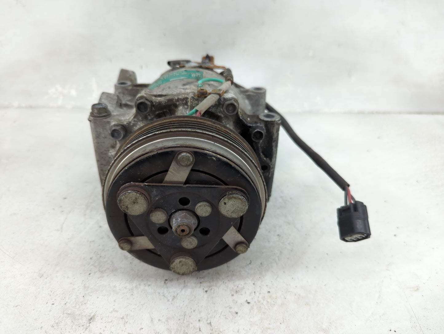 2004-2009 Toyota Prius Air Conditioning A/c Ac Compressor Oem 1466844 - Oemusedautoparts1.com