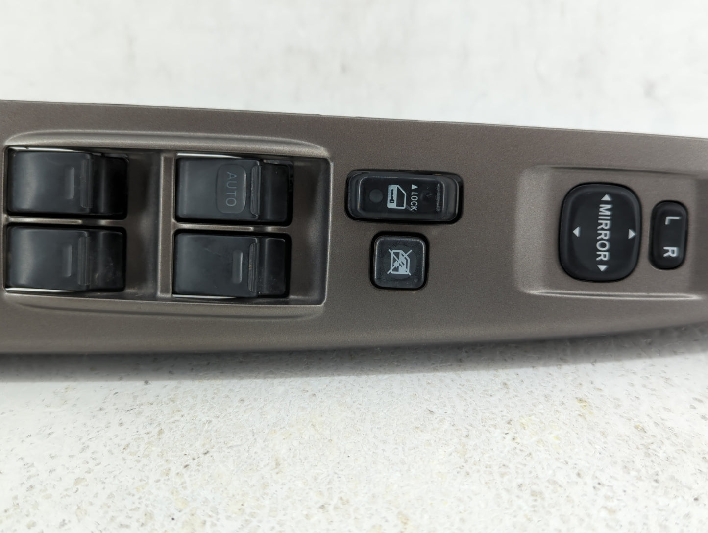 2004-2009 Toyota Prius Master Power Window Switch Replacement Driver Side Left P/N:74231-47090 84820-47021 Fits OEM Used Aut