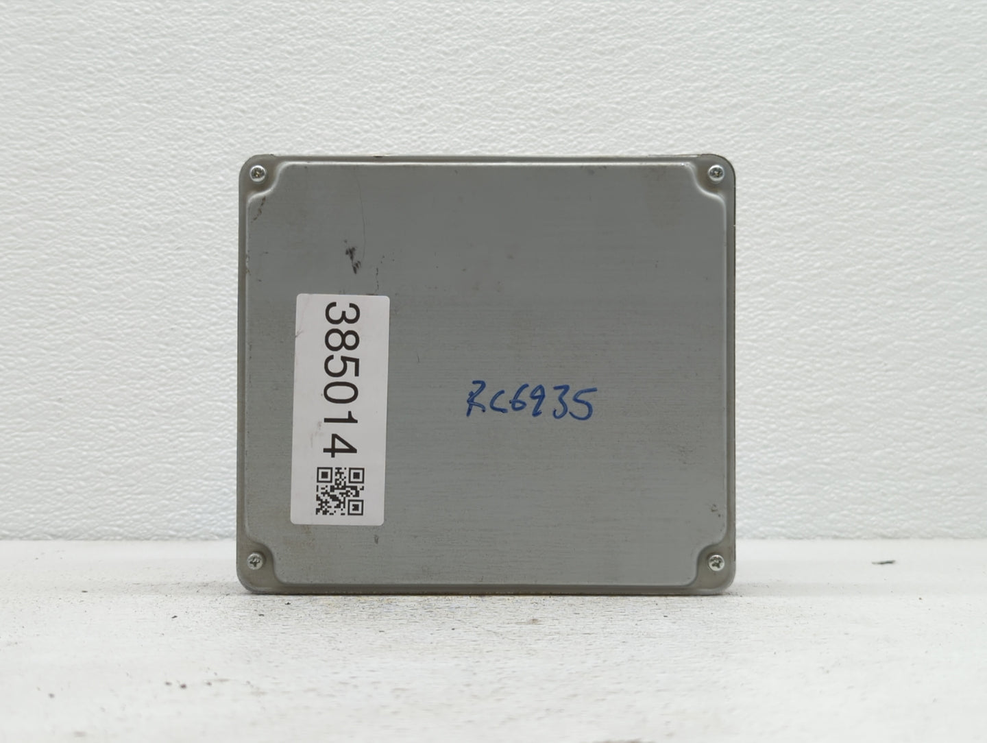 2008-2009 Toyota Prius PCM Engine Control Computer ECU ECM PCU OEM P/N:89661-47250 Fits Fits 2008 2009 OEM Used Auto Parts -