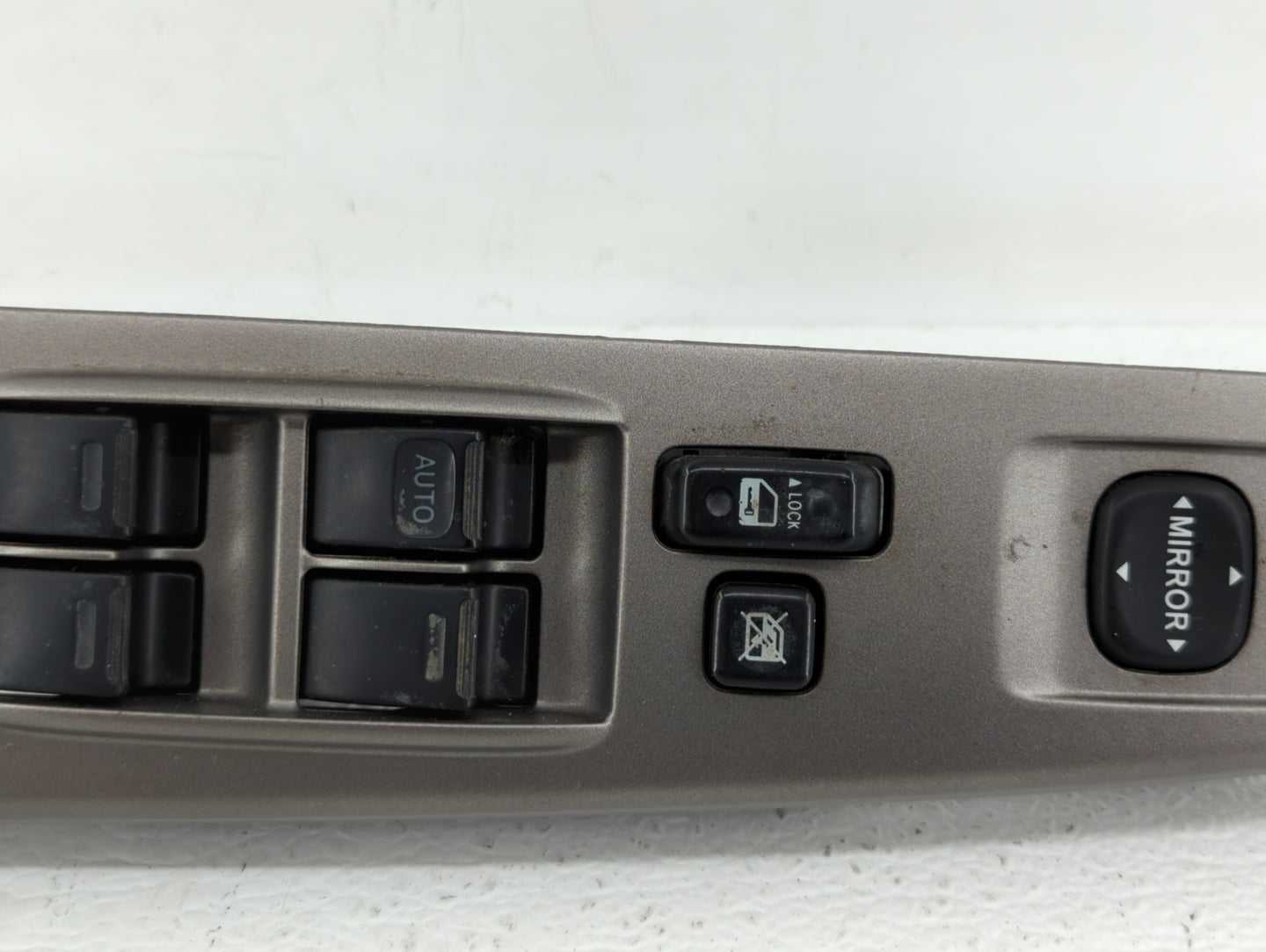 2004-2009 Toyota Prius Master Power Window Switch Replacement Driver Side Left P/N:74231-47090 84820-47021 Fits OEM Used Aut