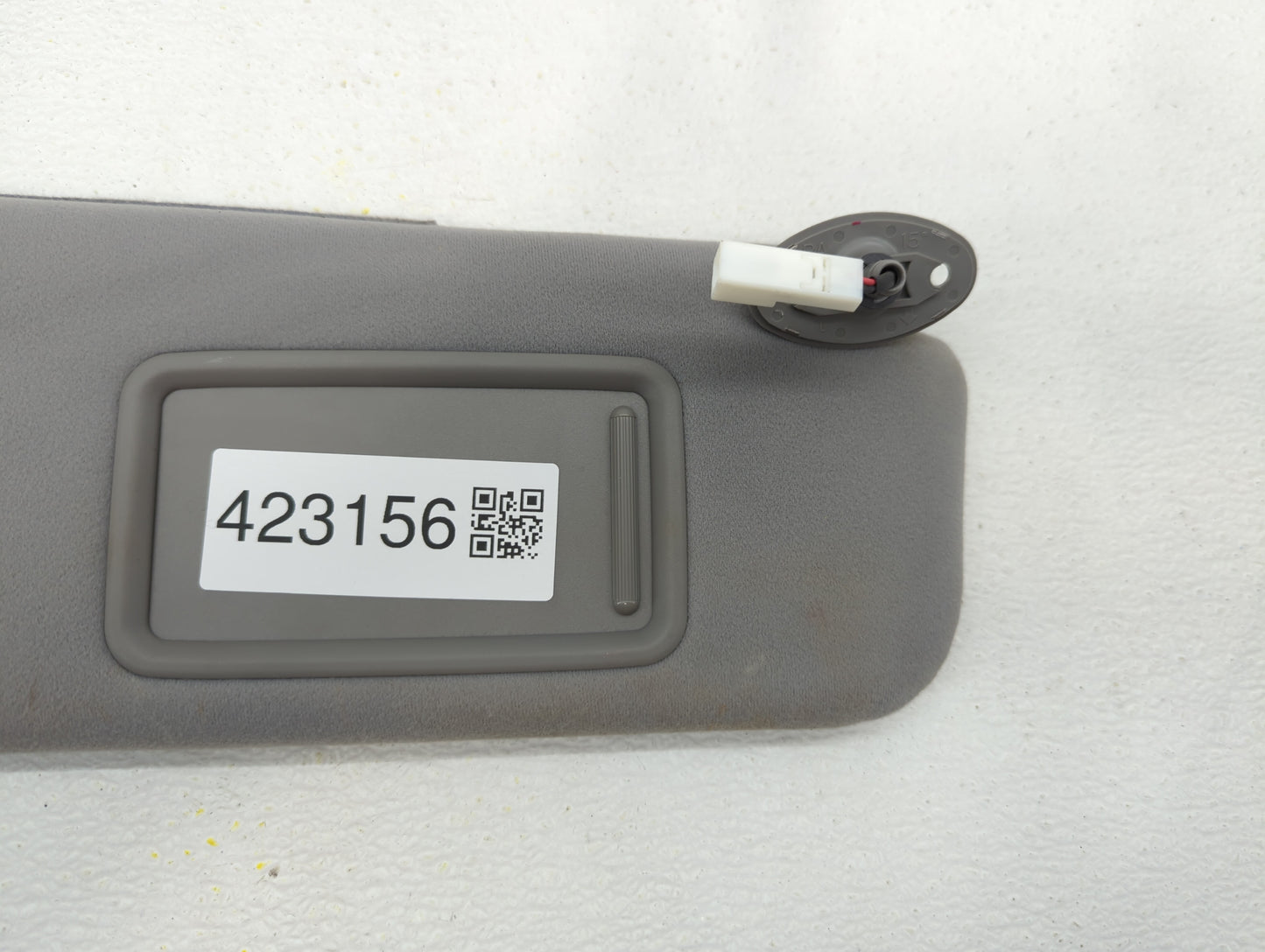 2006-2009 Toyota Prius Sun Visor Shade Replacement Passenger Right Mirror Fits Fits 2006 2007 2008 2009 OEM Used Auto Parts 