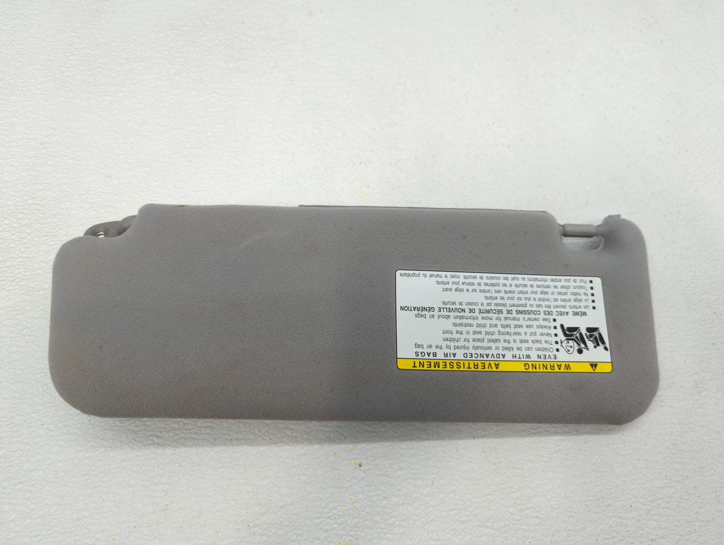 2006-2009 Toyota Prius Sun Visor Shade Replacement Passenger Right Mirror Fits Fits 2006 2007 2008 2009 OEM Used Auto Parts 