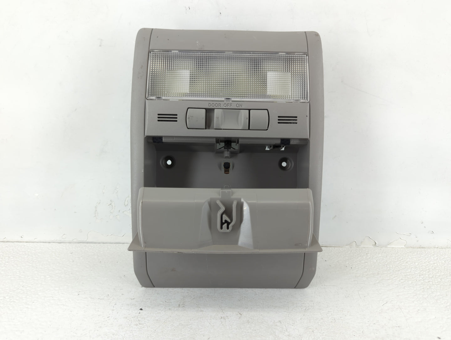 2009 Toyota Prius Overhead Roof Console - Oemusedautoparts1.com