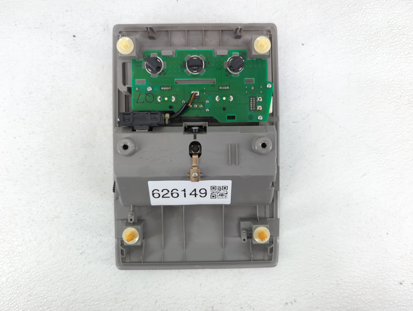 2009 Toyota Prius Overhead Roof Console - Oemusedautoparts1.com