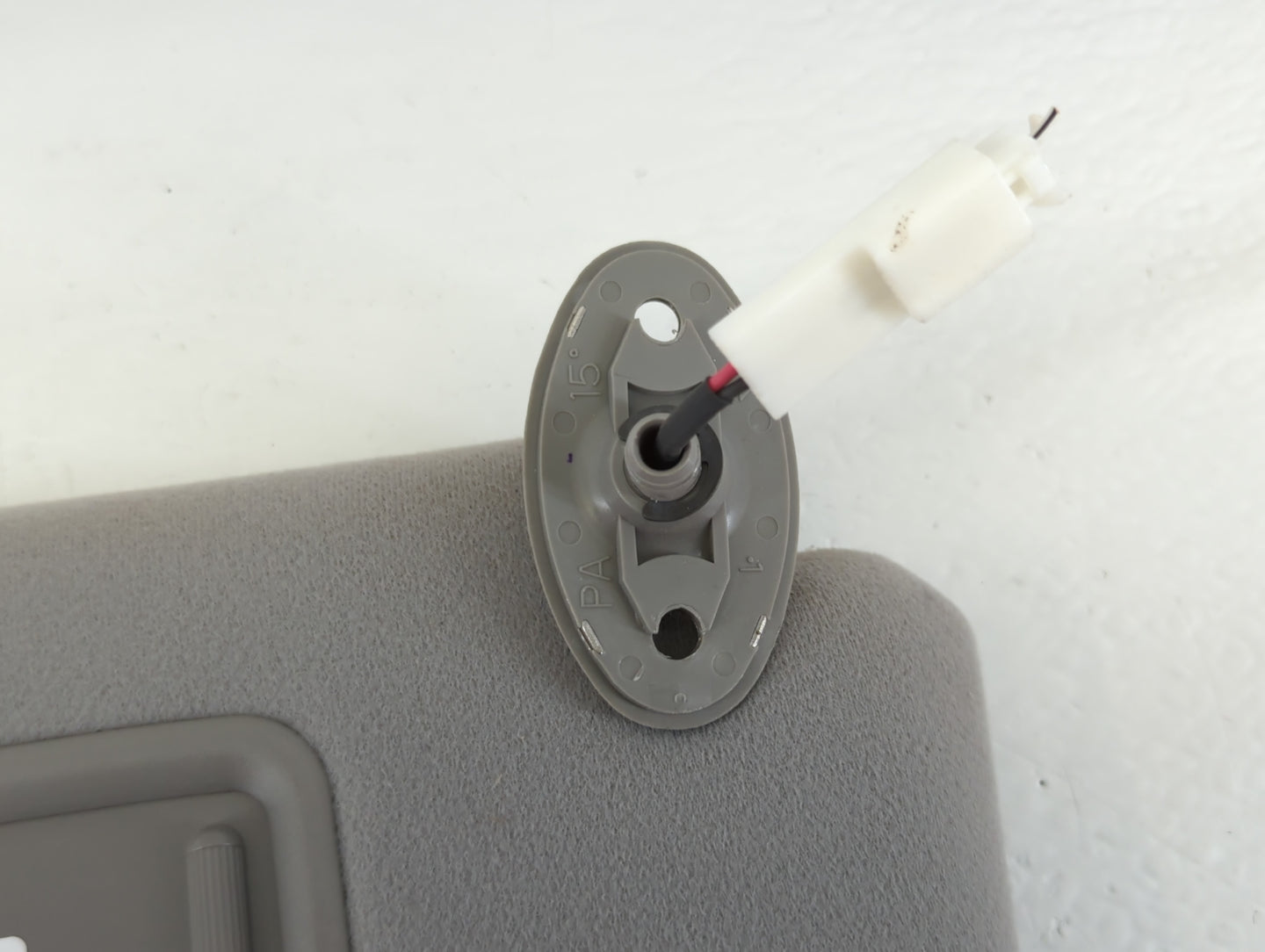 2006-2009 Toyota Prius Sun Visor Shade Replacement Passenger Right Mirror Fits Fits 2006 2007 2008 2009 OEM Used Auto Parts 