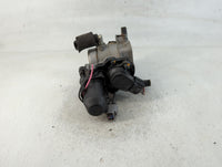 2001-2009 Toyota Prius Throttle Body Fits Fits 2001 2002 2003 2004 2005 2006 2007 2008 2009 OEM Used Auto Parts - Oemusedaut