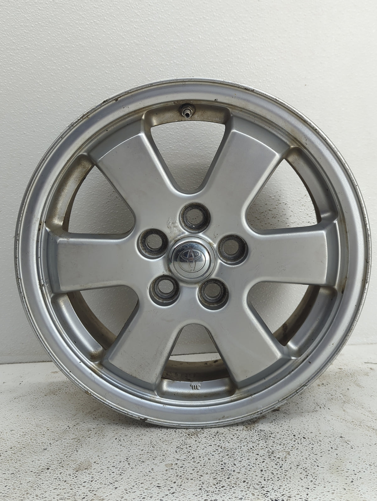 2004-2009 Toyota Prius Oem Wheel Rim 909561 - Oemusedautoparts1.com