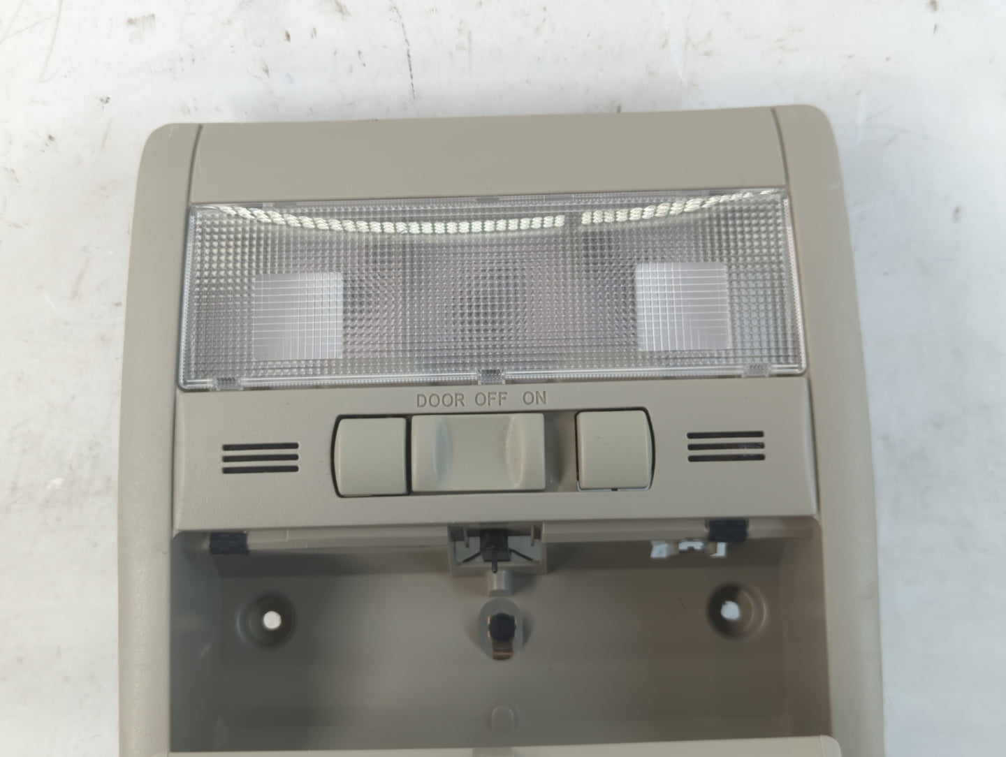 2009 Toyota Prius Overhead Roof Console - Oemusedautoparts1.com