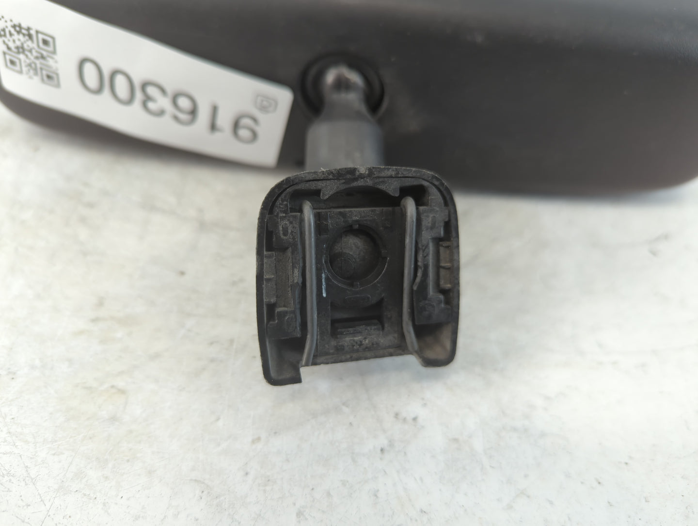 2004-2022 Toyota Prius Interior Rear View Mirror Replacement OEM P/N:E012197 E4022197 Fits OEM Used Auto Parts - Oemusedauto