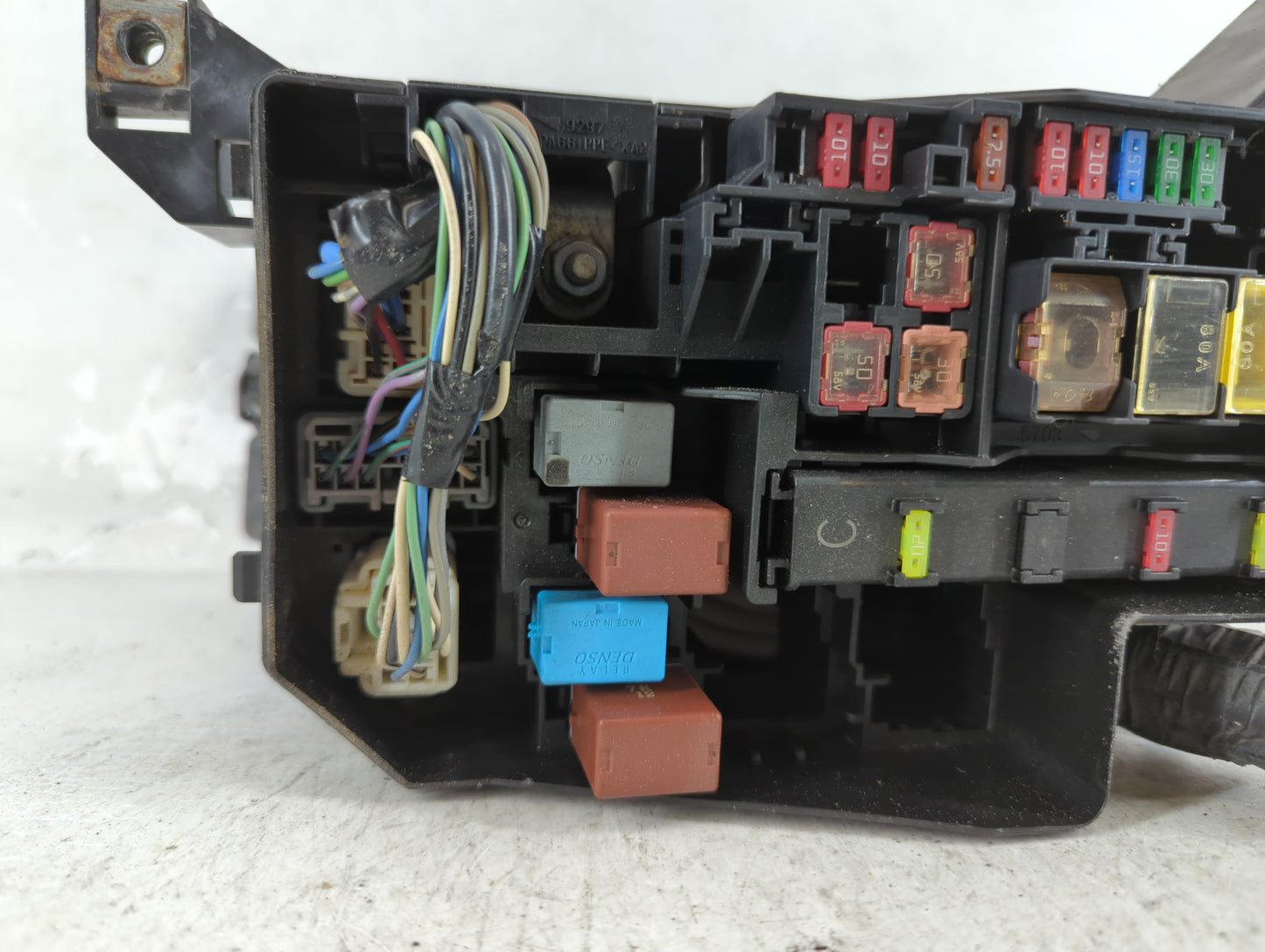 2006-2012 Toyota Rav4 Fusebox Fuse Box Panel Relay Module P/N:82662-42270 Fits Fits 2006 2007 2008 2009 2010 2011 2012 OEM U