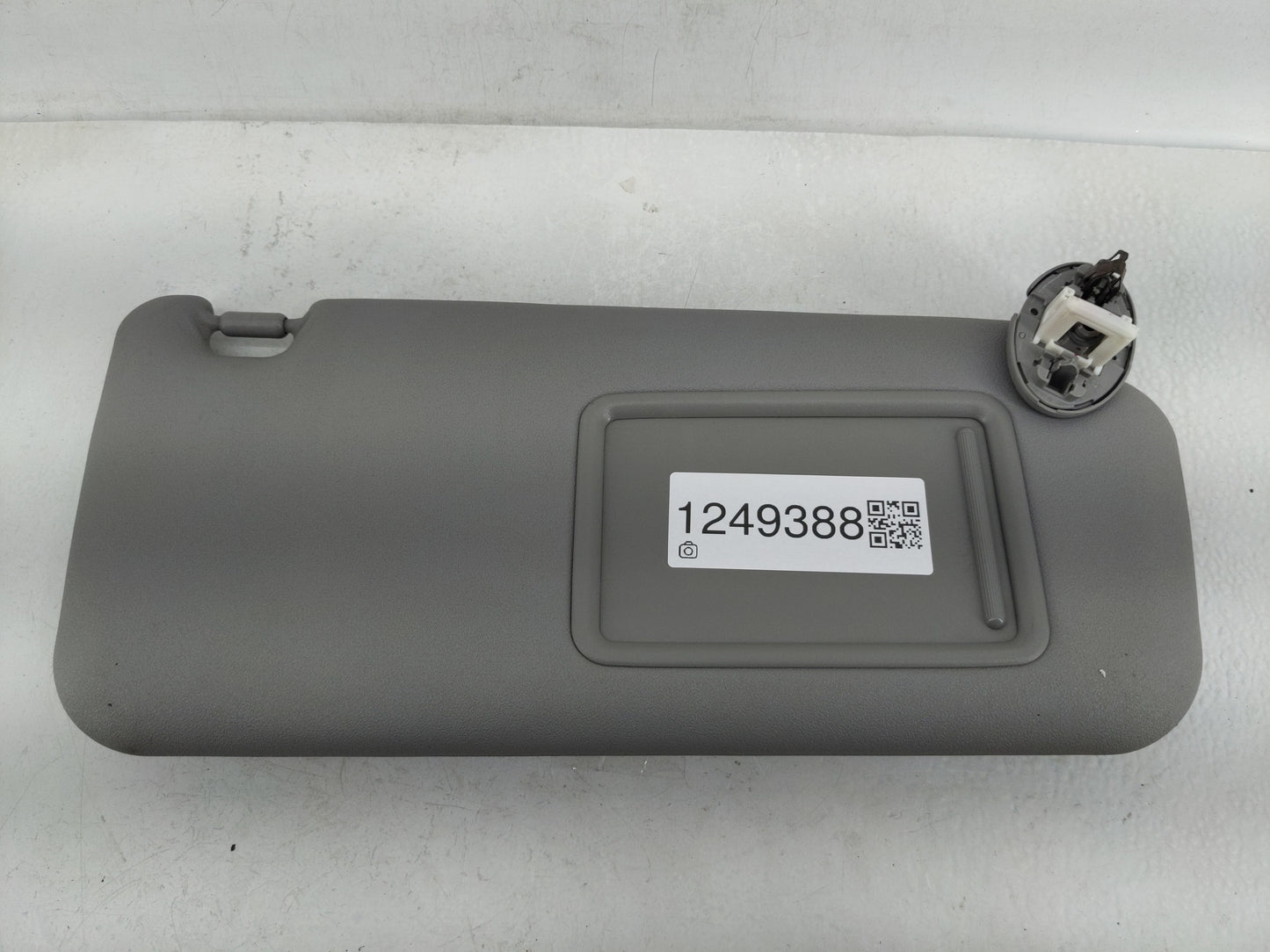 2006-2009 Toyota Rav4 Sun Visor Shade Replacement Passenger Right Mirror Fits Fits 2006 2007 2008 2009 OEM Used Auto Parts -