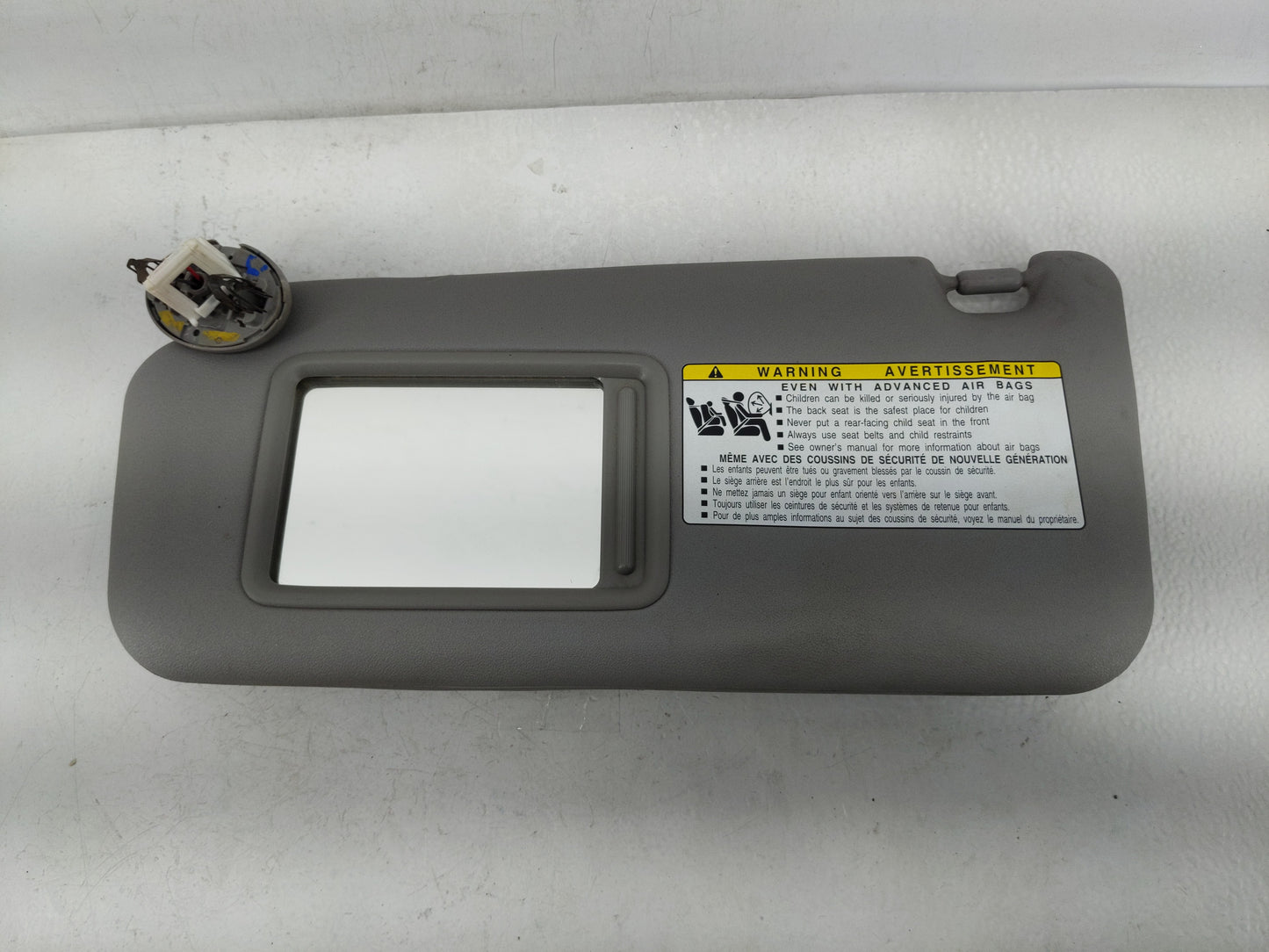 2006-2009 Toyota Rav4 Sun Visor Shade Replacement Driver Left Mirror Fits Fits 2006 2007 2008 2009 OEM Used Auto Parts - Oem