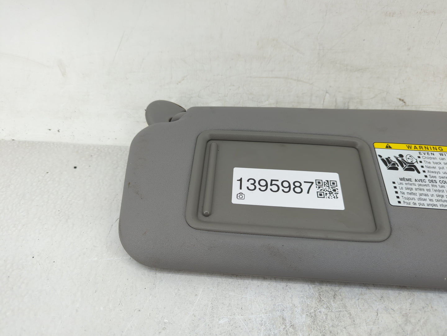 2006-2009 Toyota Rav4 Sun Visor Shade Replacement Driver Left Mirror Fits Fits 2006 2007 2008 2009 OEM Used Auto Parts - Oem
