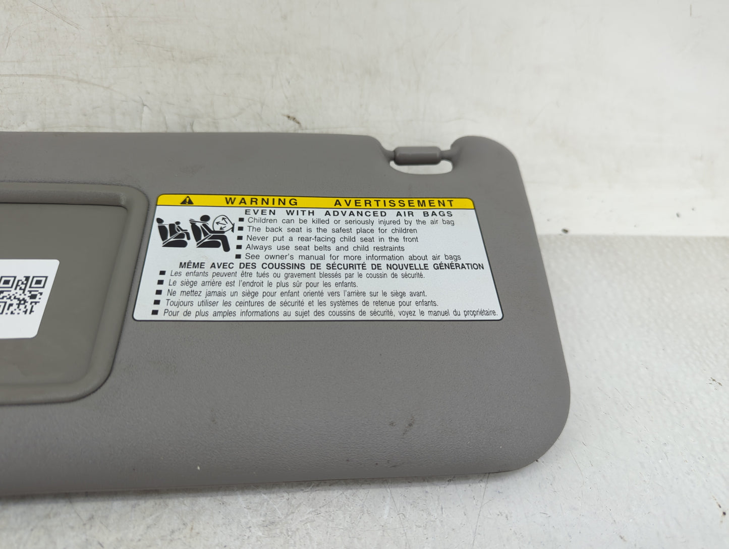 2006-2009 Toyota Rav4 Sun Visor Shade Replacement Driver Left Mirror Fits Fits 2006 2007 2008 2009 OEM Used Auto Parts - Oem