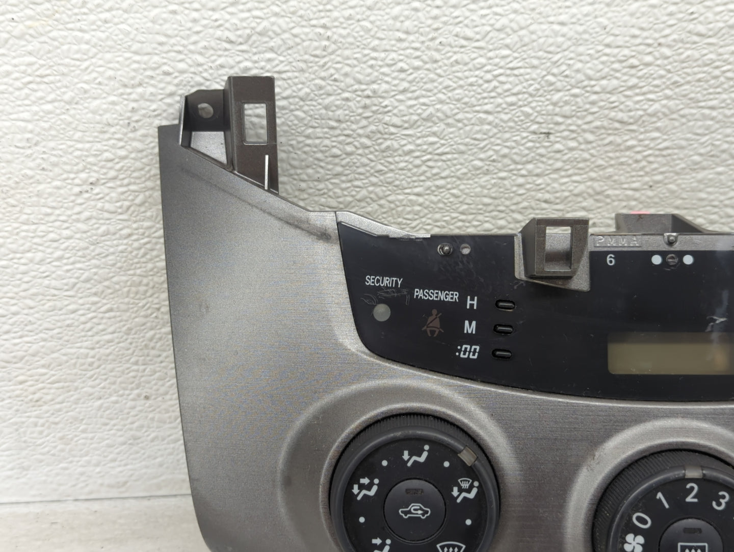 2006-2012 Toyota Rav4 Climate Control Module Temperature AC/Heater Replacement P/N:455420-2010 455943-2050 Fits OEM Used Aut