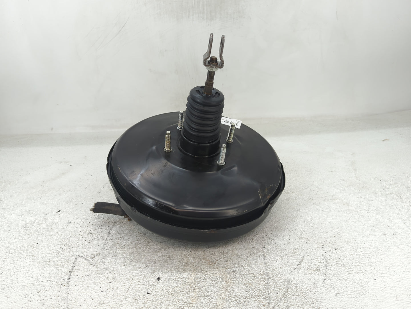 2006-2012 Toyota Rav4 Power Brake Booster Oem - Oemusedautoparts1.com