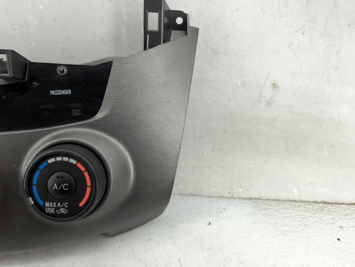 2006-2012 Toyota Rav4 Climate Control Module Temperature AC/Heater Replacement P/N:75D743 Fits OEM Used Auto Parts - Oemused