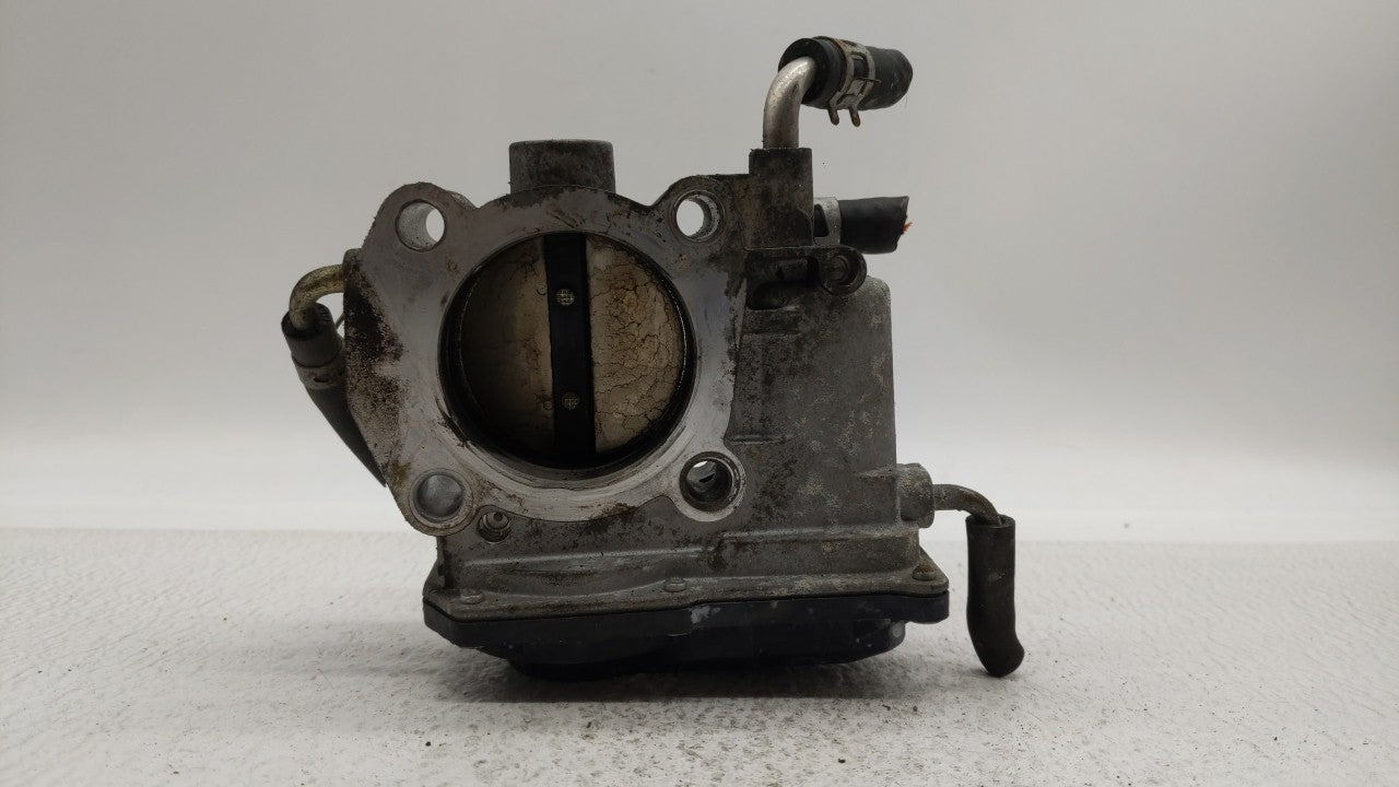 2006-2008 Toyota Rav4 Throttle Body P/N:22030-0H030 22030-28070 Fits Fits 2006 2007 2008 2009 2010 2011 2012 2013 2014 2015 