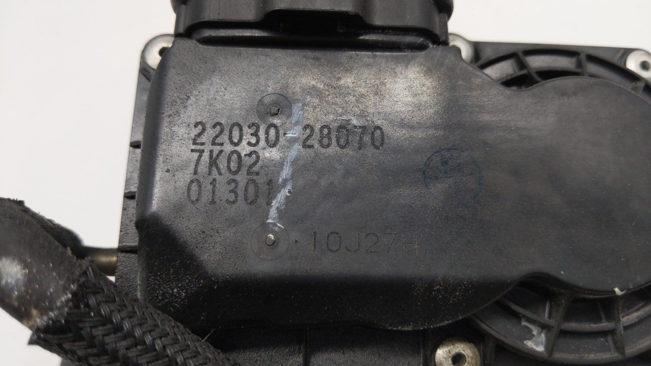 2006-2008 Toyota Rav4 Throttle Body P/N:22030-0H030 22030-28070 Fits Fits 2006 2007 2008 2009 2010 2011 2012 2013 2014 2015 