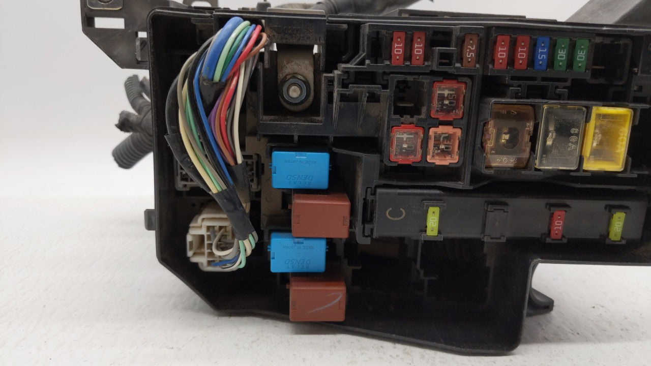 2006-2012 Toyota Rav4 Fusebox Fuse Box Panel Relay Module P/N:82662-0R030 82662-42171 Fits Fits 2006 2007 2008 2009 2010 201