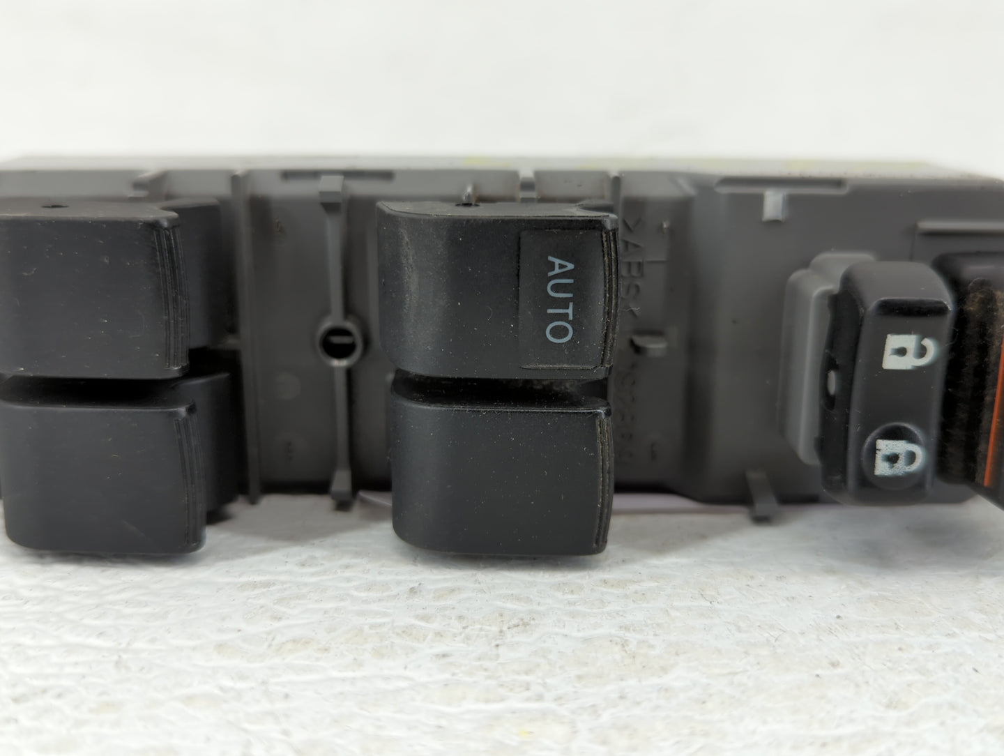 2006-2012 Toyota Rav4 Master Power Window Switch Replacement Driver Side Left P/N:192869 74232-0R010 Fits OEM Used Auto Part