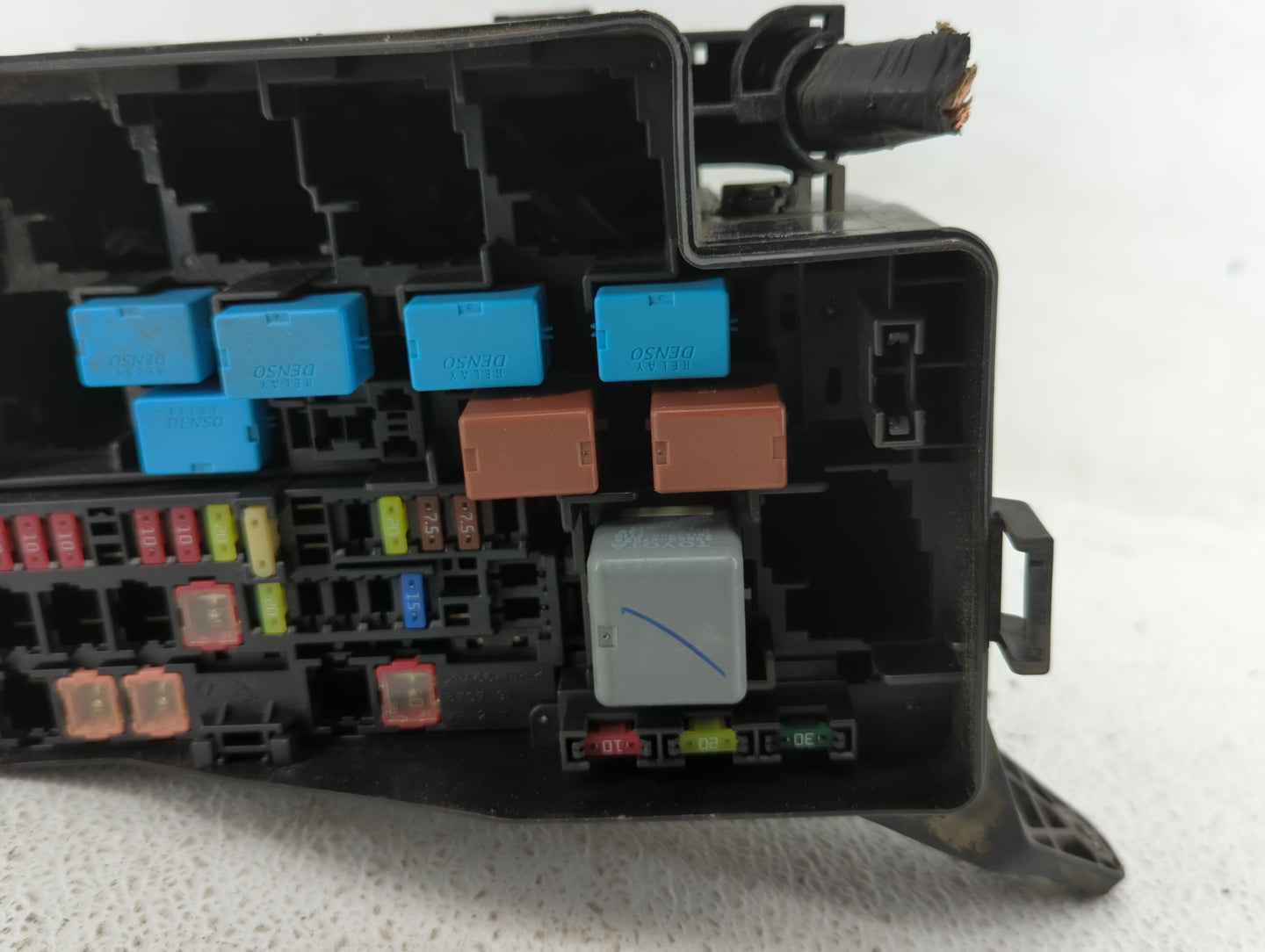 2006-2012 Toyota Rav4 Fusebox Fuse Box Panel Relay Module P/N:82662-0R030 82662-42190 Fits Fits 2006 2007 2008 2009 2010 201