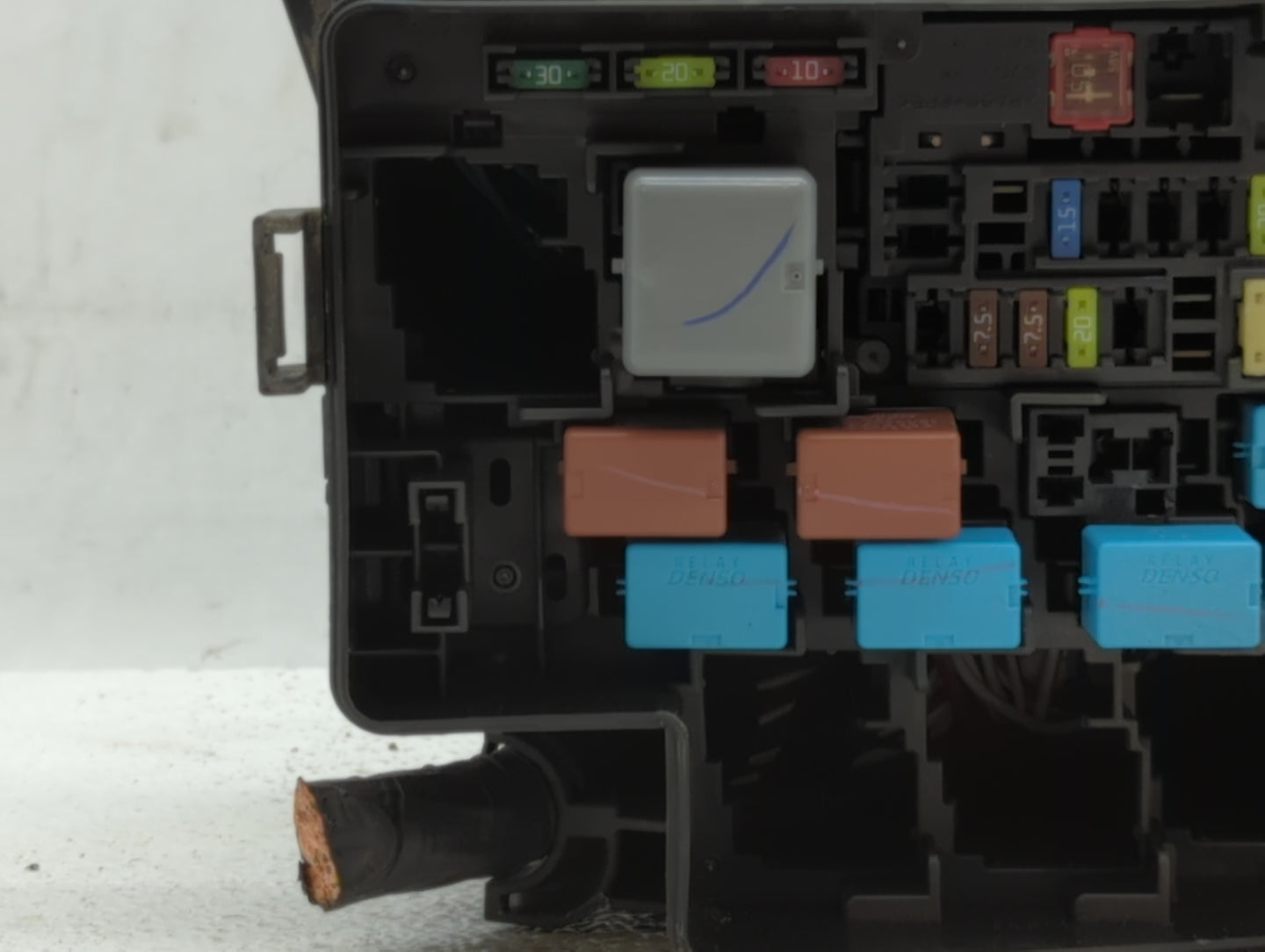 2006-2012 Toyota Rav4 Fusebox Fuse Box Panel Relay Module Fits Fits 2006 2007 2008 2009 2010 2011 2012 OEM Used Auto Parts -