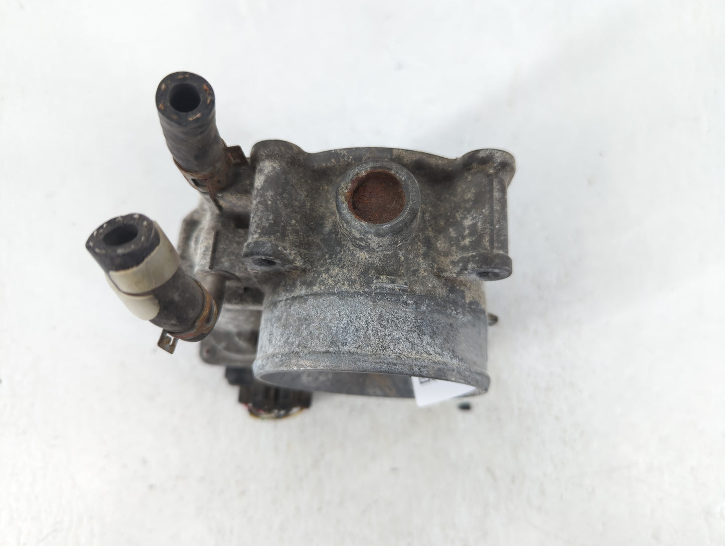2006-2012 Toyota Rav4 Throttle Body P/N:22030-0P050 Fits OEM Used Auto Parts - Oemusedautoparts1.com