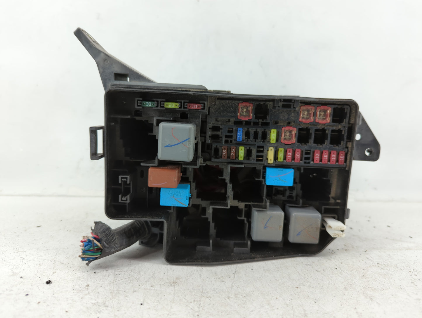 2006-2012 Toyota Rav4 Fusebox Fuse Box Panel Relay Module P/N:82662-0R040 Fits Fits 2006 2007 2008 2009 2010 2011 2012 OEM U