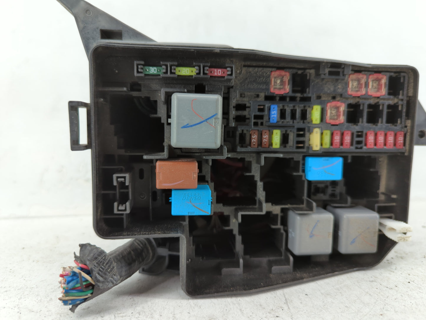 2006-2012 Toyota Rav4 Fusebox Fuse Box Panel Relay Module P/N:82662-0R040 Fits Fits 2006 2007 2008 2009 2010 2011 2012 OEM U