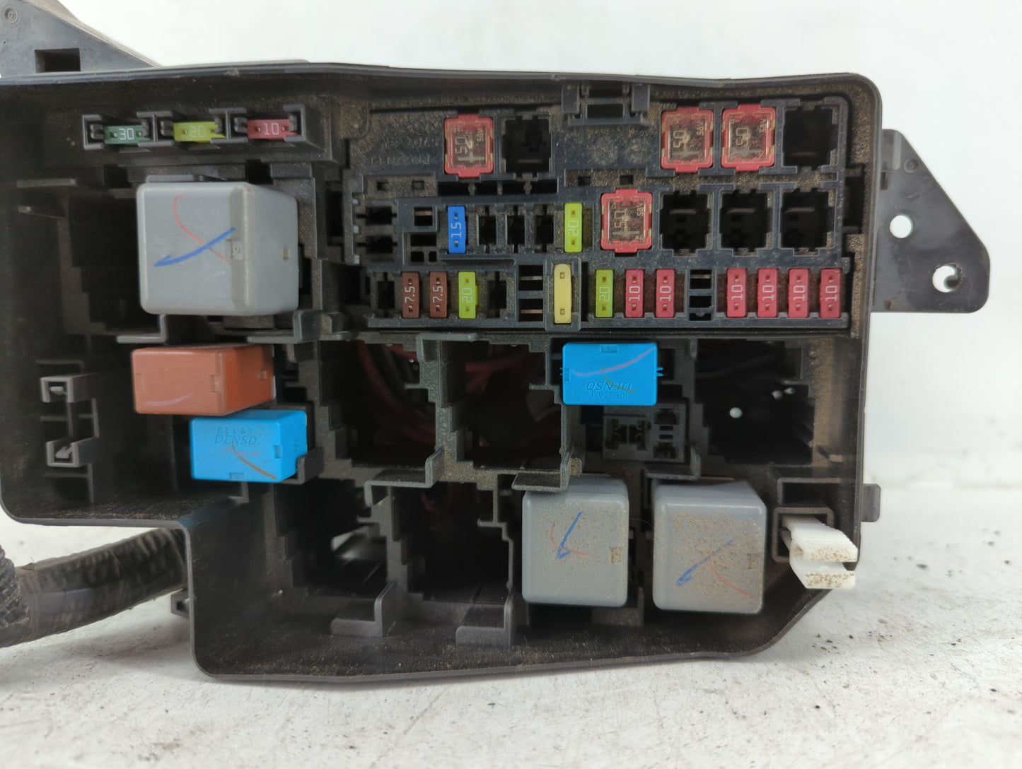 2006-2012 Toyota Rav4 Fusebox Fuse Box Panel Relay Module P/N:82662-0R040 Fits Fits 2006 2007 2008 2009 2010 2011 2012 OEM U