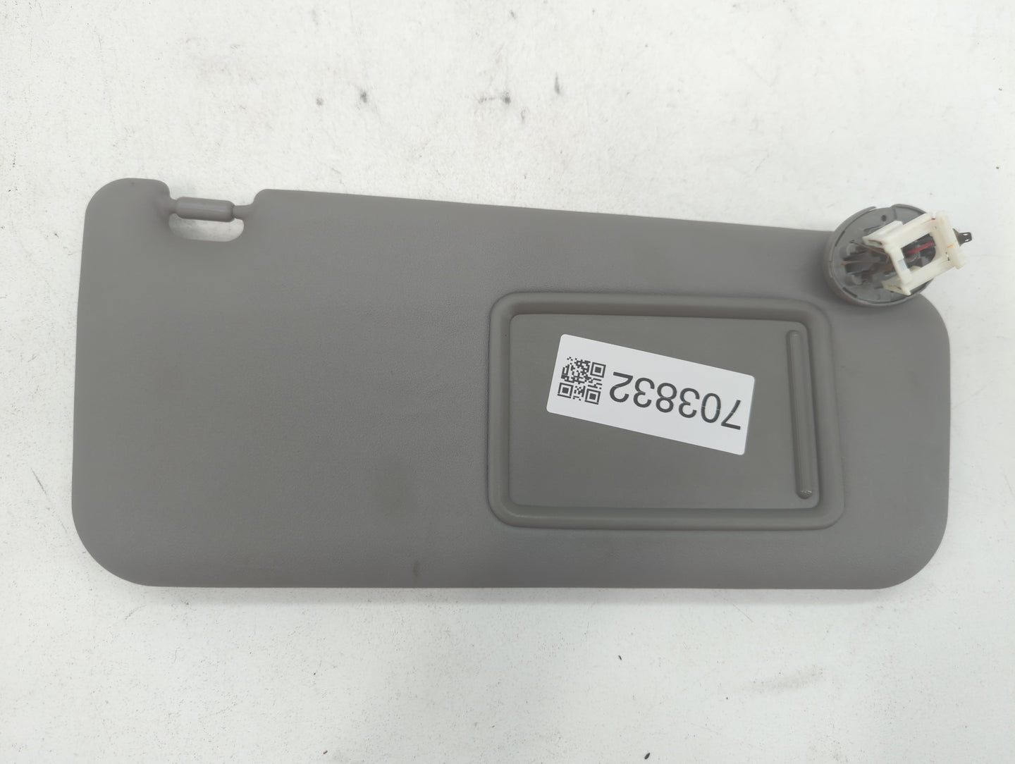 2006-2009 Toyota Rav4 Sun Visor Shade Replacement Passenger Right Mirror Fits Fits 2006 2007 2008 2009 OEM Used Auto Parts -