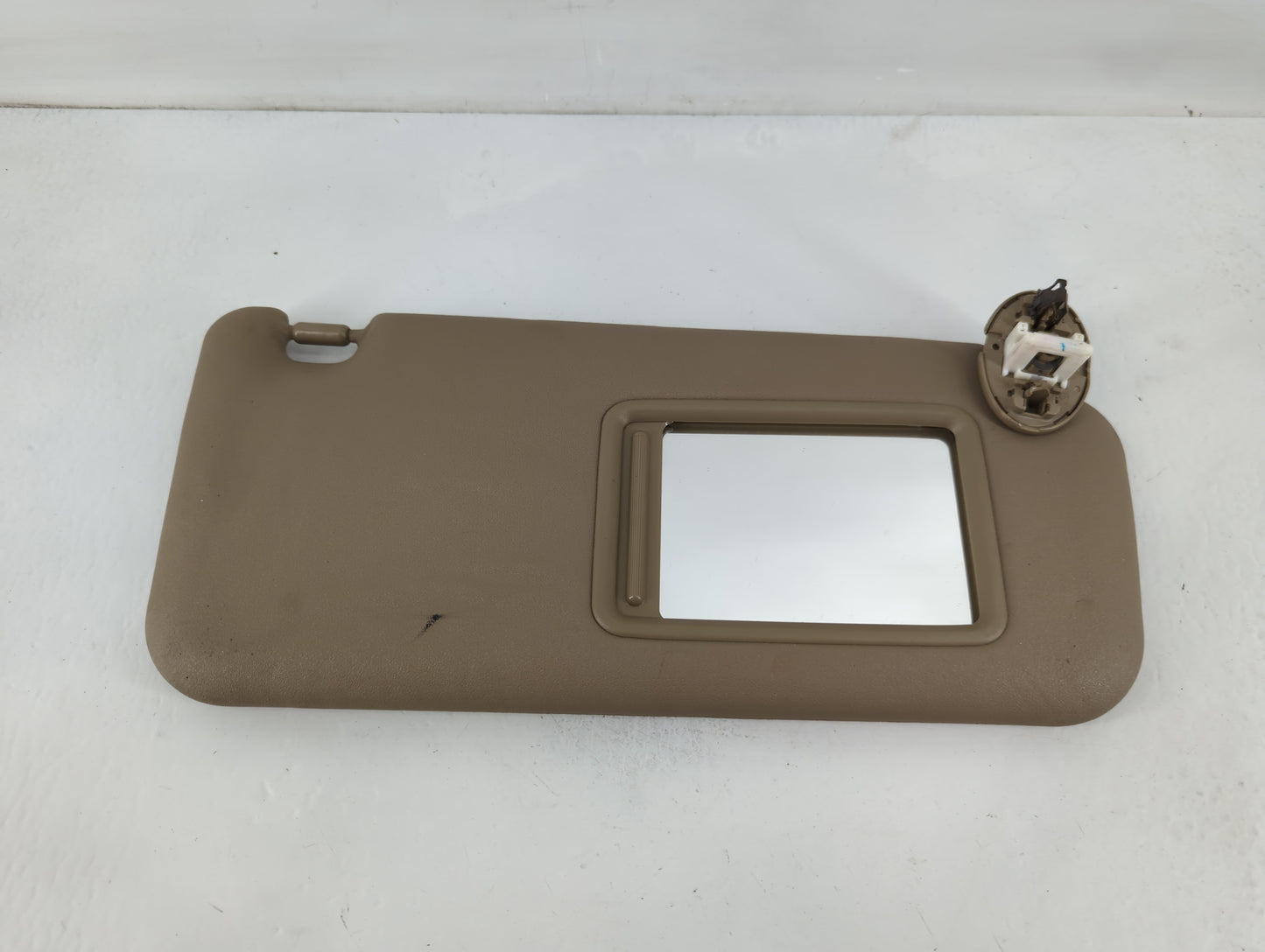 2006-2009 Toyota Rav4 Sun Visor Shade Replacement Passenger Right Mirror Fits Fits 2006 2007 2008 2009 OEM Used Auto Parts -