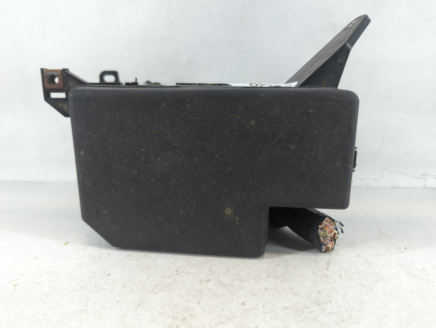 2006-2012 Toyota Rav4 Fusebox Fuse Box Panel Relay Module P/N:82662-42250 Fits Fits 2006 2007 2008 2009 2010 2011 2012 OEM U
